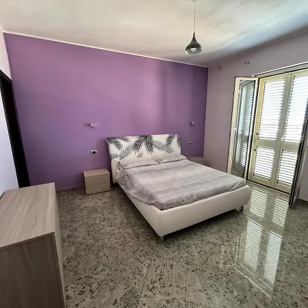 Casa Rosa Apartment Gioiosa Marea